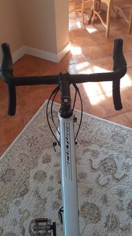 MERIDA - CESTNÝ BICYKEL. - 10