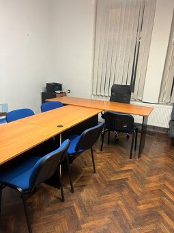 Kancelársky nábytok - 10