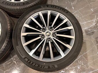 original alu letní škoda Karoq r18 Trinity - 10