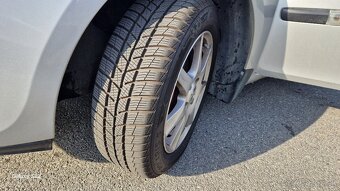 Renault Clio3 - 10