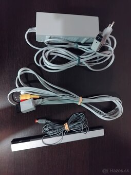 Nintendo Wii Konzola + 2 ovládače + 14 hier - 10