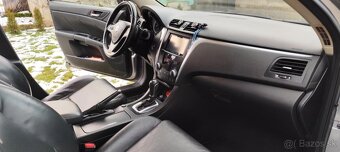 Suzuki Kizashi - 10