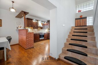 PREDAJ, Rodinný dom v tichej lokalite Šintava - 10