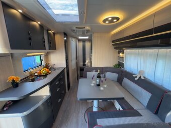 Hobby 545 KMF De Luxe Edition Klima, Markiza, Solar 380W - 10