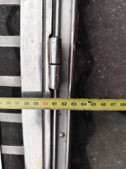 Predám zabudovatelne železné a AL dvierka - 10