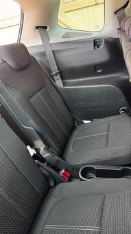 Opel Zafira 2,0 CDI 125kw 6/AT 7miest - 10