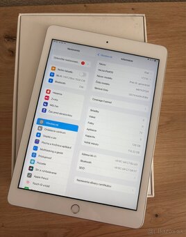 iPad 6th Generation 128GB - 10