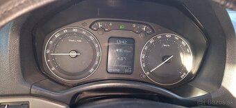 Octavia 2 2.0 tdi 103kw - 10