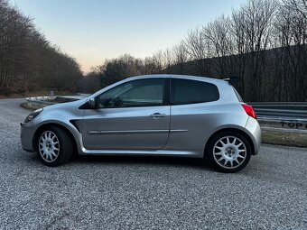Renault Clio 2.0 197 rs sport - 10