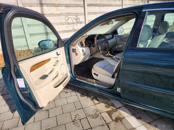 Jaguar X-Type 2.5 benzin - 10