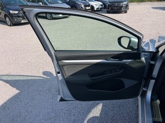 Volkswagen Golf Variant 2.0 TDI DSG - 10