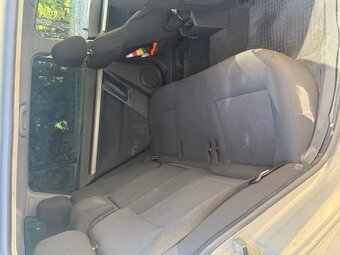 Opel Vectra Combi - 10