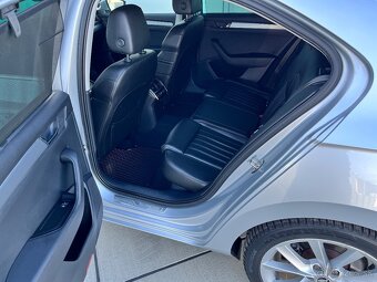 Škoda superb 3 2.0 110kw 6 st automat - 10