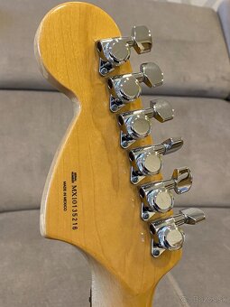 Fender Classic 70's Stratocaster - 10