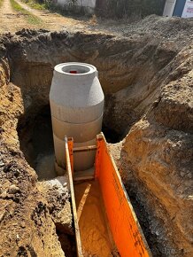 Zemné práce a preprava sypkých materiálov sklápačom - 10