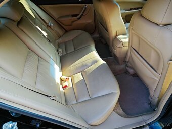 Honda Accord 2.4Vtec - 10