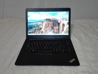 Lenovo. i5-7200U. RAM 8 GB DDR4. 1 000 GB.14“ Full HD. - 10