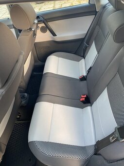 Volkswagen Polo CROSS 1.6 16V - 10