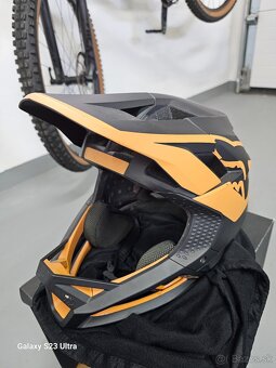 Cube Stereo 150R C:62 - 10