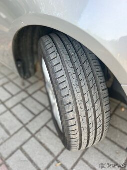 Škoda roomster 1.2 tsi - 10