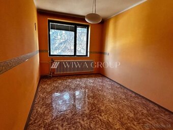 Poschodový rodinný dom na predaj - Nesvady - 10