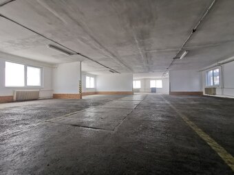 Sklad 602 m², rampa, kancelárie, 24/7 vstup – Prešov - 10