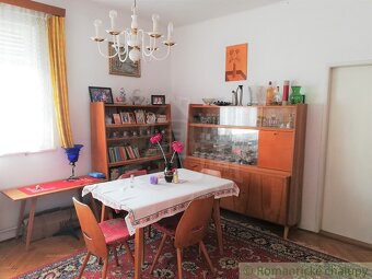 Väčší rodinný dom v obci Trstín, 20 km od Trnavy na predaj - 10