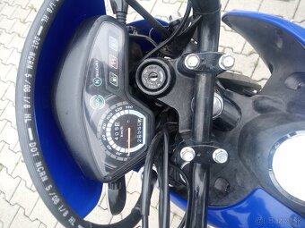 Suzuki dr 125 sm - 10