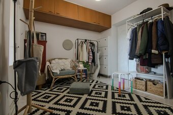 Štýlový, priestranný 1 izbový byt s loggiou v centre Trnavy - 10