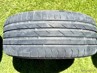 Komplet letnú sadu alu Škoda PICTORIS 225/40 R18. - 10