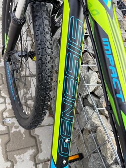 Predám horsky bicykel Genesis Impact 3.0 kolesá 29 - 10