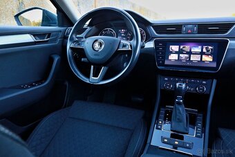 Superb Combi 2.0 TDI SCR Style DSG - 10