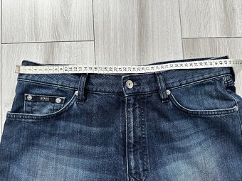 Pánske,kvalitné džínsy HUGO BOSS - velkosť - 34/36 - 10