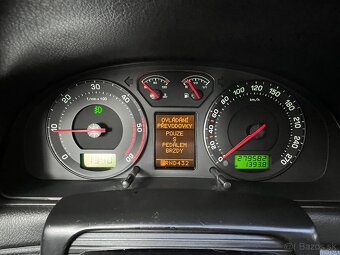 Predám Škoda Superb 1,9TDI 96kw ELEGANCE - 10