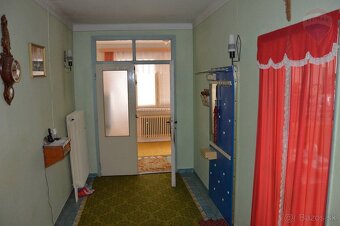 Predaj rodinný dom Sľažany - 10