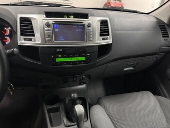 Toyota HIlux 3.0 1.majiteľ - 10