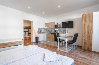 ALL INCLUSIVE l NA PREDAJ APARTMÁNOVÝ DOM BLÍZKO KÚPALISKA,V - 10