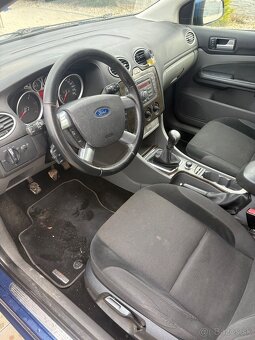 Ford Focus Kombi 1.6 tdci 80 kw Ghia - 10