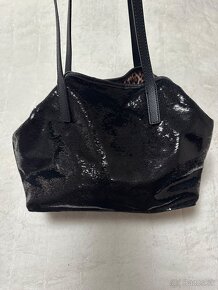 Krásna glitrová kabelka 2v1 zn. GUESS originál - 10