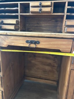 Písací sekretár - 10