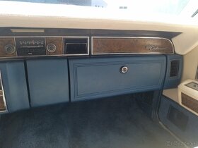Lincoln Continental - 10