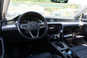 VW Passat Variant 2.0 TDI/140KW Elegance DSG-Matrix,360kam - 10
