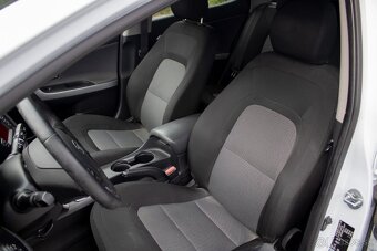 Kia Ceed 1.4 MPI Silver - 10
