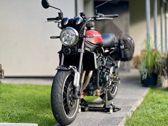 Kawasaki Z 900 RS - 10