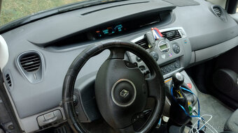 Renault Scénic 3.generácia, 1,5 dci diesel, denodenne jazden - 10