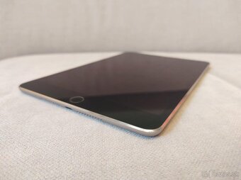 iPad mini 4 Wi-Fi 16GB Space Grey - 10