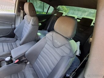 VW PASSAT R36 - 10