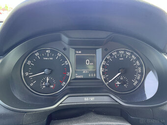 Škoda Octavia 1.4 TSI - 10