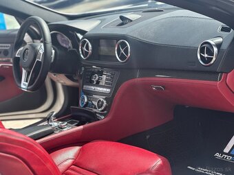 MERCEDES SL550 AMG Top stav - 10