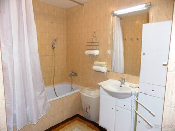 Pekný 3-izbový byt so 6m logiou, Fibichova ulica, pri Aupark - 10